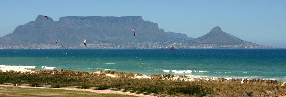 בלוברגסטראנד Blouberg Beachfront Accommodation מראה חיצוני תמונה