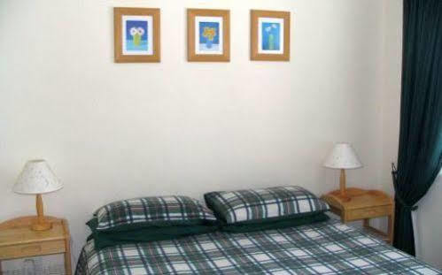 בלוברגסטראנד Blouberg Beachfront Accommodation מראה חיצוני תמונה